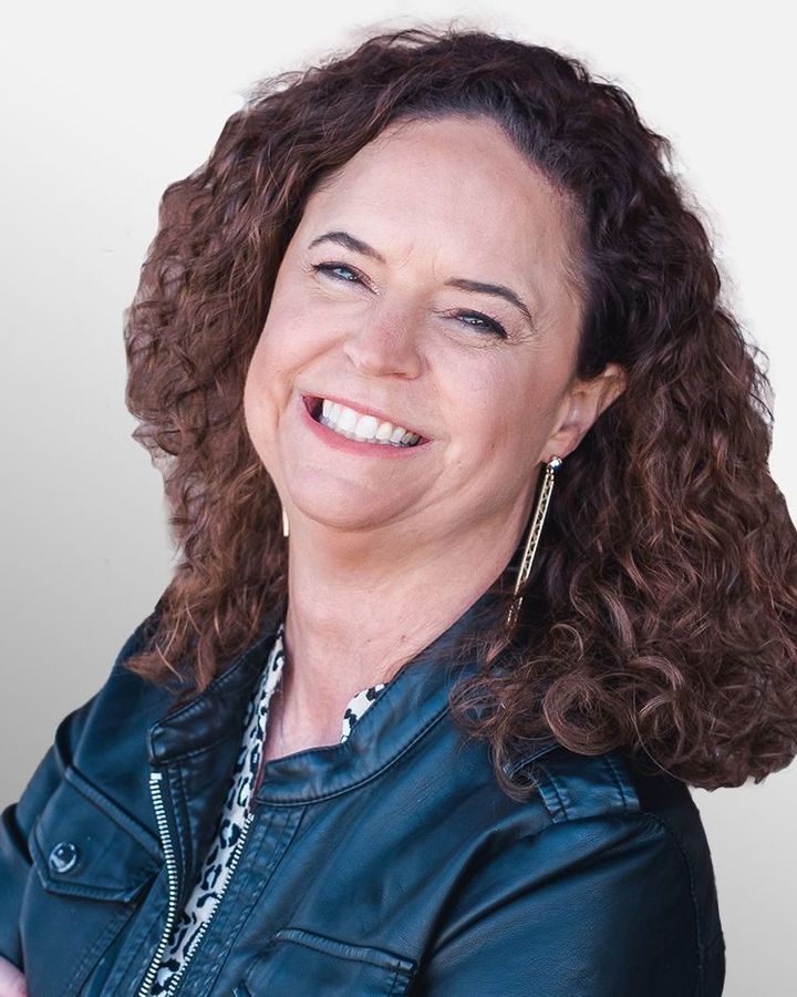 Lea Barker